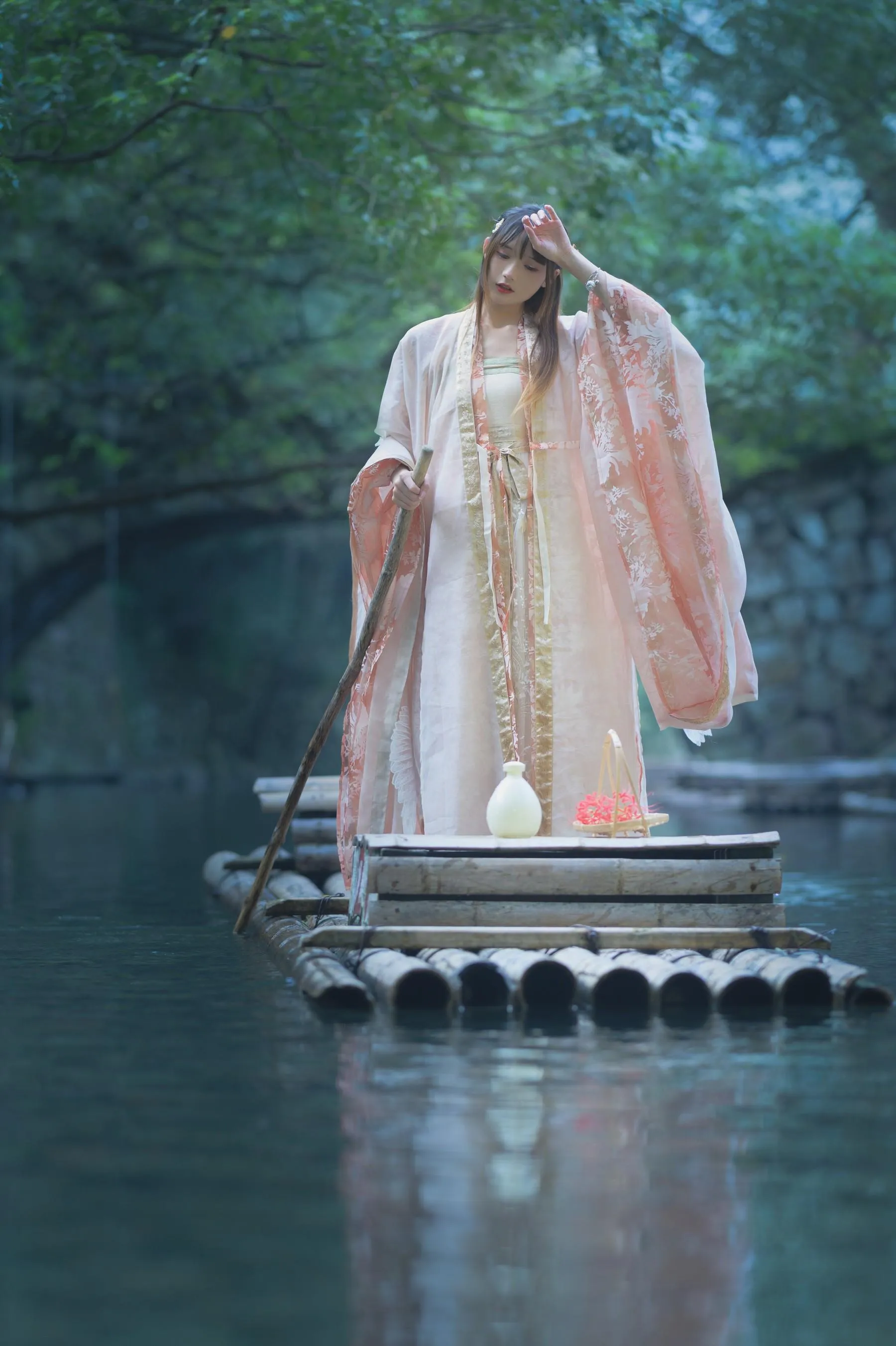 [YITUYU艺图语]2022.07.09 烟雨江南 兔子Zzz不吃胡萝卜 [27P]插图5